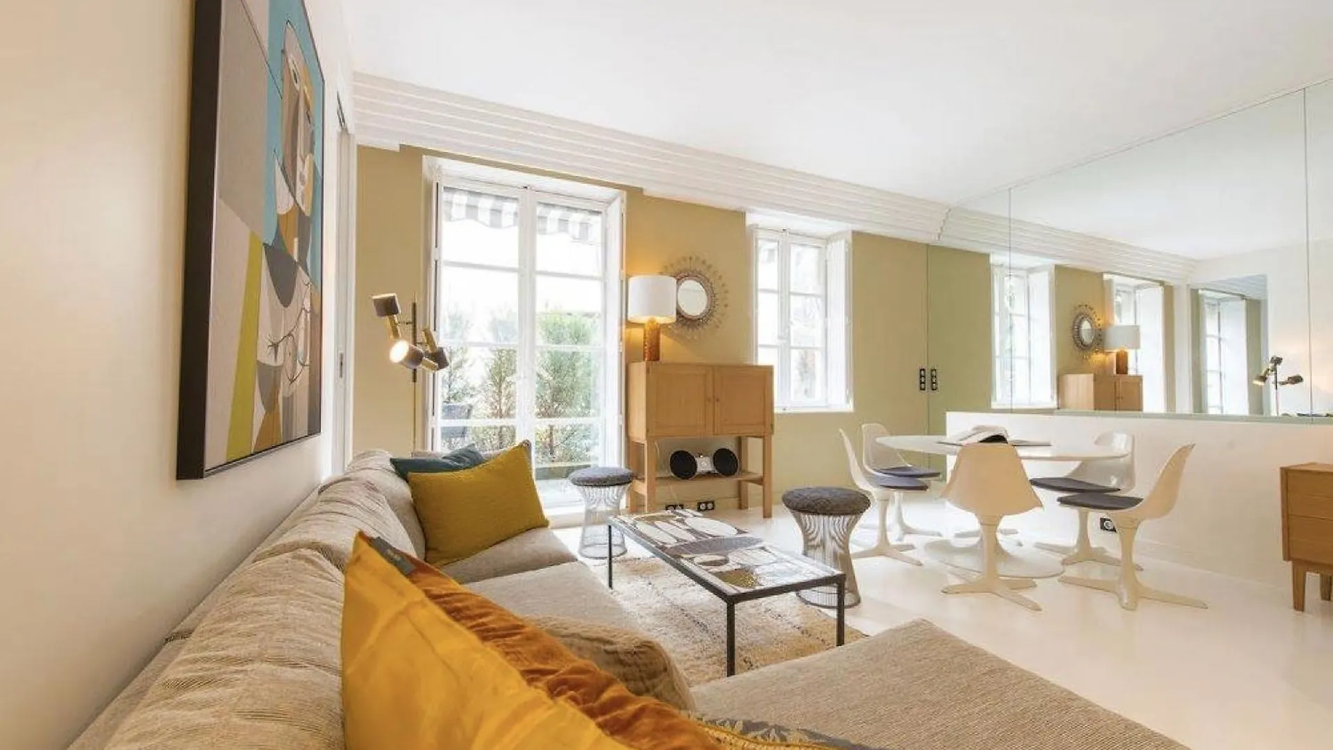 Apartment Center Le Marais By Studio Prestige Paříž