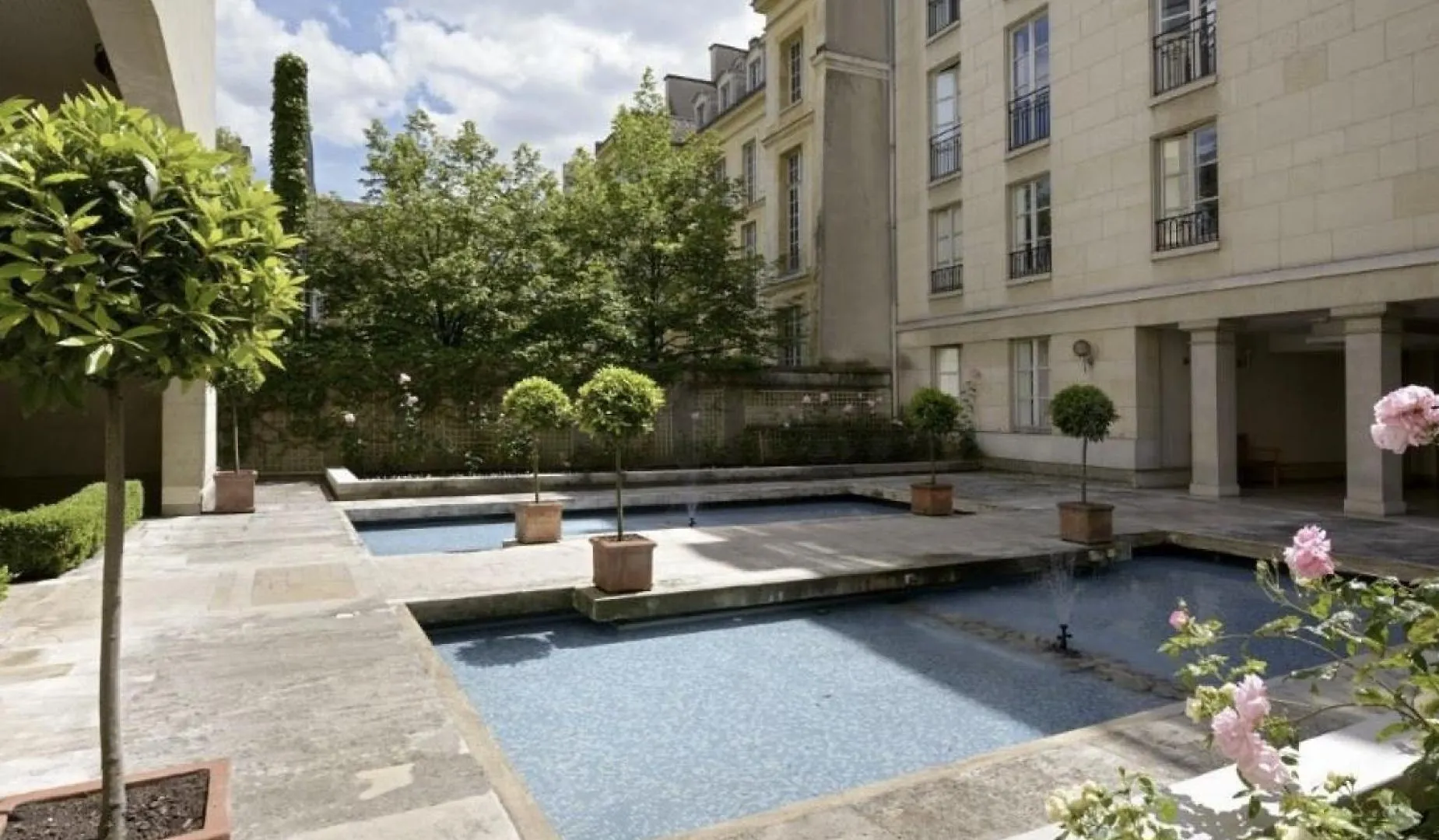 Apartment Center Le Marais By Studio Prestige Paryż